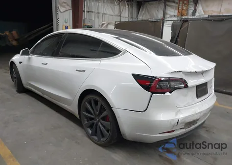 2020 Tesla Model 3 Performance Dual Motor All-Wheel Drive z USA, uszkodzony, nr VIN 5YJ3E1EC0LF742900